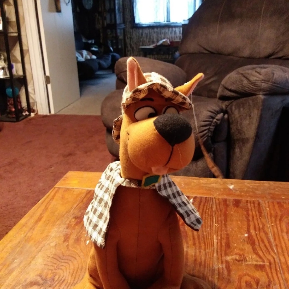 Scooby-Doo Detective plush